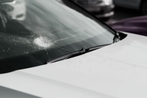 car glass cracks